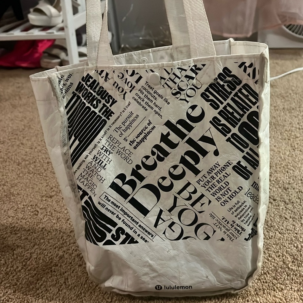 Lulu lemon bag.